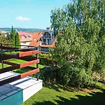 Apartament Tolena *