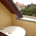 Tolena Apartament
