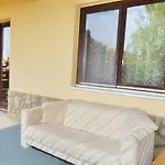Apartament Tolena *