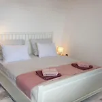 Apartament Tolena