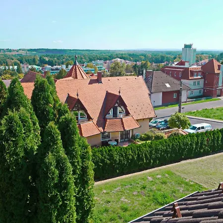 Tolena Apartment