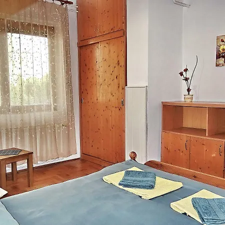 Apartment Tolena