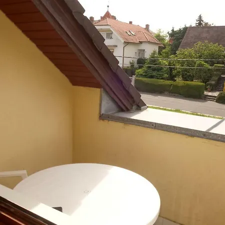 Tolena Apartment
